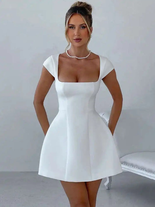 Vestido Curto Fay